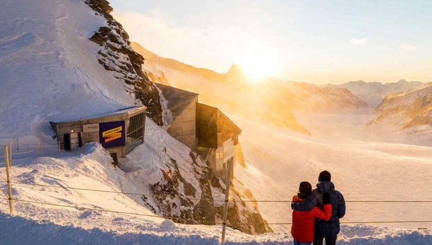 Depuis Lauterbrunnen : Train à crémaillère pour le Jungfraujoch - Top of Europe