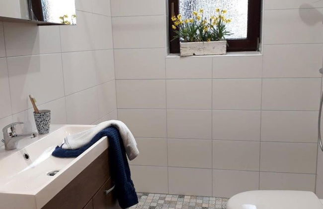 Quiet Holiday Home With Terrace - Foto 11