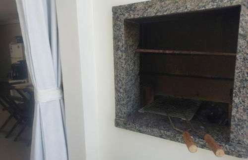 apartamento terreo, 2 quartos, 2 banheiros, 2 carros - Foto 25