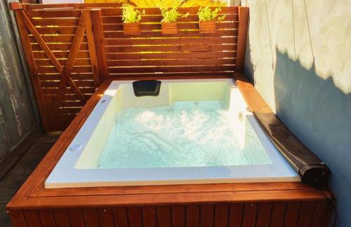 SPA|A/C|BBQ|Casa Container|Cozinha Completa - Foto 2