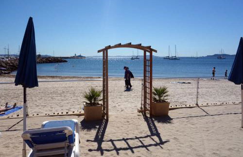 Port Hyeres Duplex plein Sud 200 M2 et 100 M2 de terrasse - Foto 35