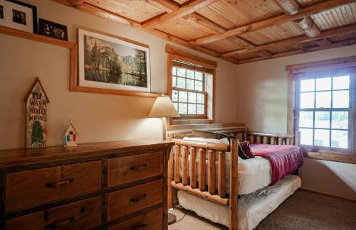 Island View Lodge - Photo 30