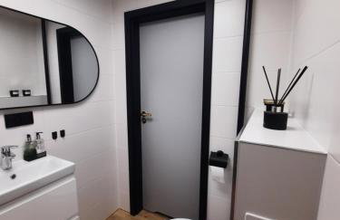 GOLD&BLACK OŚWIĘCIM CENTRUM - Photo 8