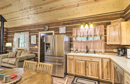 Cozy Homestead Cabin at Base of Columbia Mountain! - Foto 12