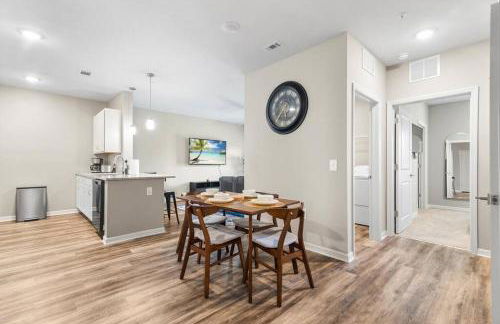 Luxe 1BR/1BA: Dive, Rest, Explore. Book Now! - Foto 4