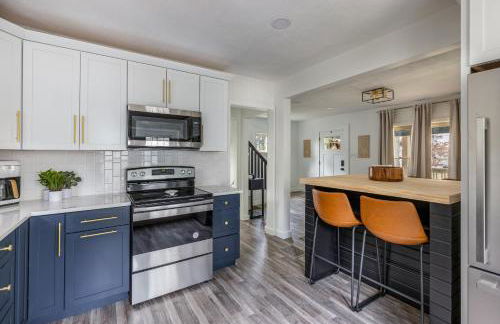 The Akron Retreat: Modern 3-Bedroom Oasis - Foto 27