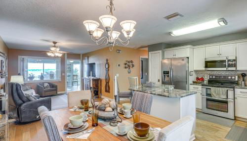 Auburndale Vacation Rental with Yard and Lake Views - Foto 1