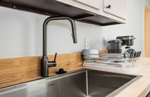 Spacious 3BR Family Flat Near Encore Assembly Row - Photo 12