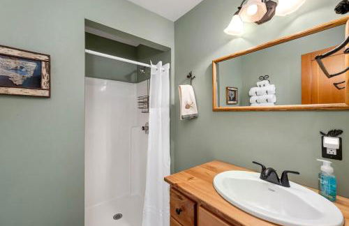 Home Away From Home in Down Town Meredith - Foto 17