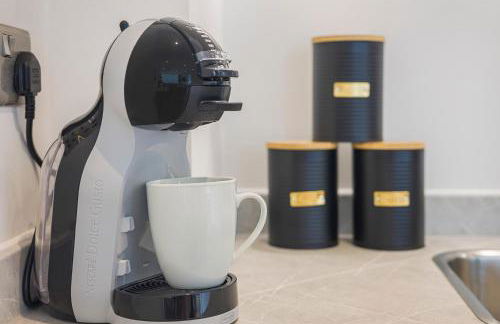 Modern 1BR Flat Gravesend with Parking Sleeps 2 - Foto 20