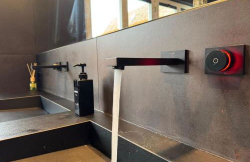 NAMASTÉ Homes - Luxus-Apartment mit Whirlpool & Garage - Foto 11