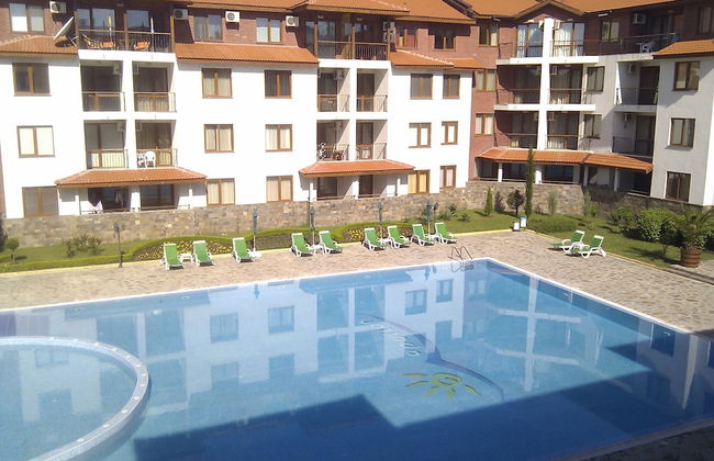Stunning Apartment With Pool in Ravda, Bulgaria - Photo 1