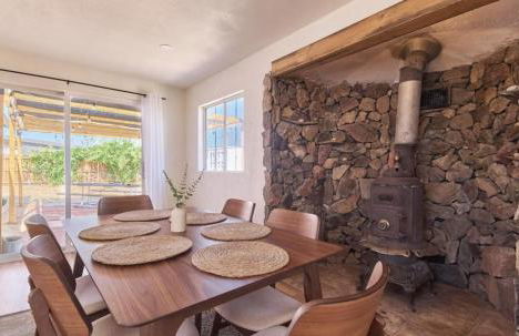 Twin Palms Desert Getaway - Jacuzzi, Fire pit, Meditation room & more - Foto 19