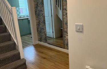 Peaceful modern home with garden and parking - Foto 25