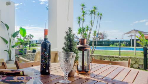 Laja Bermeja, piscina y primera línea de La Barrosa - Foto 5