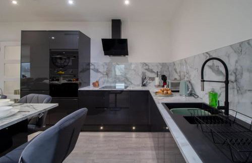 William Wallace View - 5 Bedrooms in Stirling - Photo 42