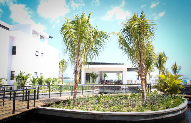 Latitude Luxury Seafront Apartments - Foto 68