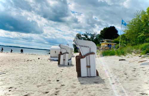 FeWo SONNENDECK Familien-strandnah-Garten-Hunde-Sport-und Schwimmbadnah-HansaPark - Foto 21