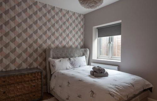 Quirky, Vintage 2 bed flat - Foto 7