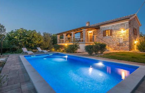 Stunning Home In Svet Vid Dobrinjski - Photo 17