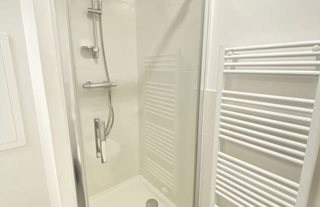 All Suites Appart Hôtel | Palaiseau - Massy TGV - Foto 34