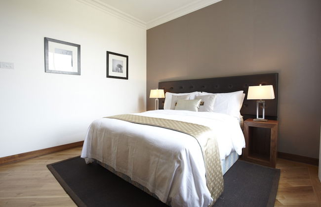 Presidential Apartments - Kensington - Photo 11