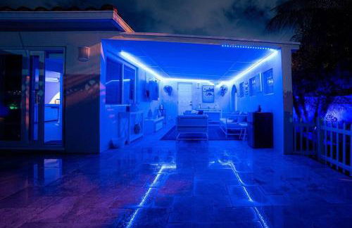 ~Villa Victoria Luxury! (Pool)~1 mile from beach - Foto 28