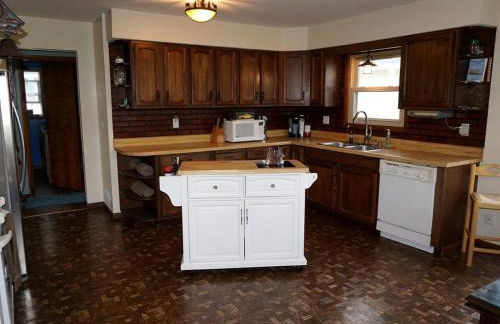 Spacious Family Cabin on Stunning Wixom Lake near Midland, Michigan - Foto 12