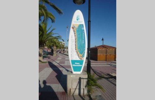 Piso en primera línea con wifi y vistas al mar - Photo 12