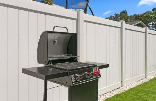 5 min Beaches~Mini Golf~Pool Table~Pets~KING BED + - Foto 43