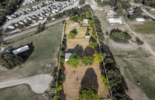 Peace, Space and Starry Nights Ranch Home in Azle - Photo 33