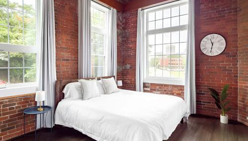 Jennifer's Historic Riverfront Loft City Views - Foto 3