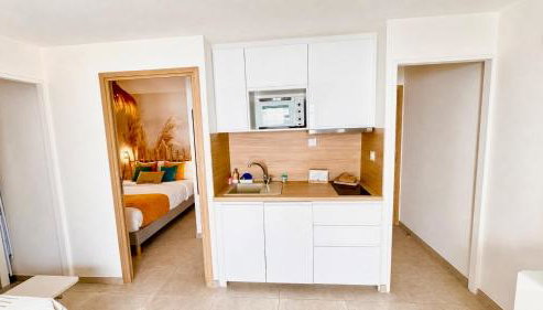 SETE EVASION Jardin, Parking privé gratuit, Climatisé, Wi-Fi, à 5mn plage, tout Confort - Foto 5