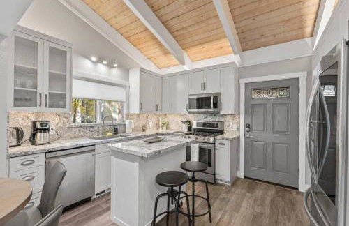 Tahoe Bliss: Ski, Hike, & Relax - Foto 13