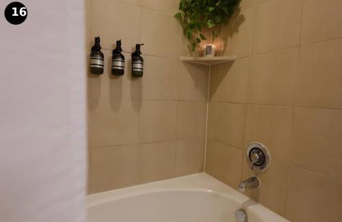 The Downtown Nook A Cozy Urban Escape - Foto 16