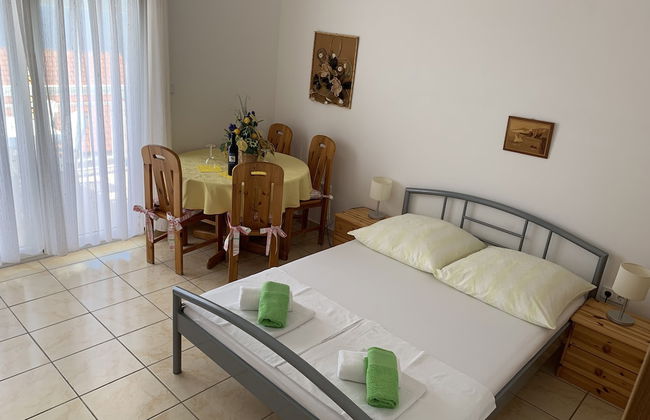 Apartments Mate with pool - Foto 5