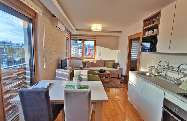 Konaciste Egoiste - Centar - Photo 13