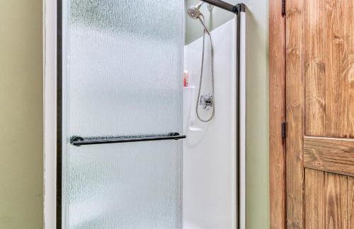 Maine Home with Hot Tub and Snowmobile Trail Access! - Foto 22