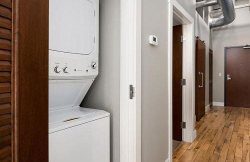 Chic Loft in Peoria Warehouse District - Foto 26