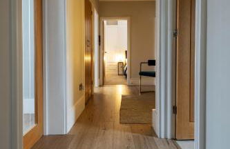 Stylish Central Apartment with Parking & Lift - Foto 14