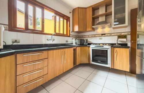 Espaço gourmet e home-office na Granja Viana - Foto 48