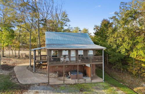 Trails End Cabin with a hot tub fire pit & indoor pool - Foto 6