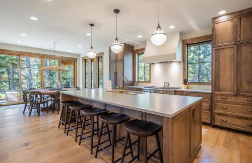 Near Park, Game Room, Suncadia Pool Access - Foto 2