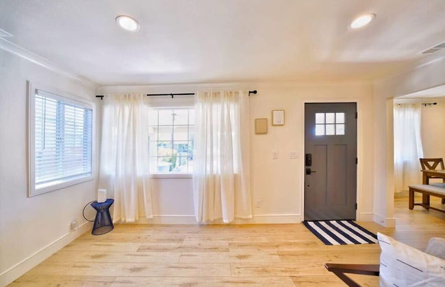 @ Marbella Lane - Vibrant 4BR RWC Ldry + P - Foto 22