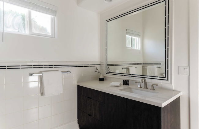 Julep by Avantstay Stylish 9 BR Estate w/ Mid-century Modern Decor - Foto 50