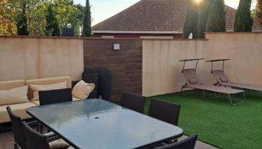 Acogedor chalet con jardín ideal para desconectar - Photo 4, Garden, Garden view