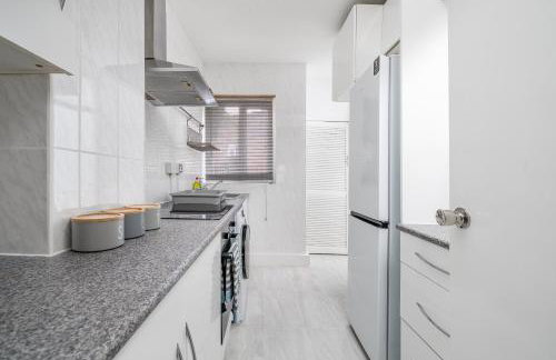 NEW! Cosy Flat - Wapping Station - Free Secure Parking - Foto 12