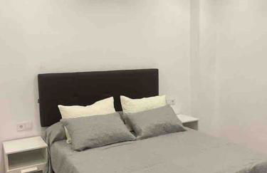 Planta baja moderna y nueva a estrenar en el centro ciudad 2 habitaciones y 2 baños - Foto 2