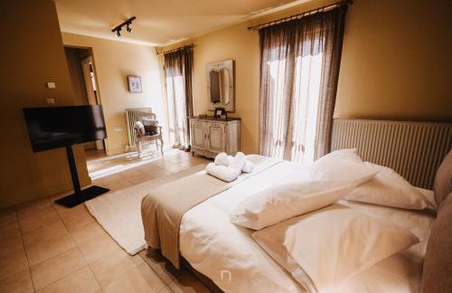 Kalavryta Grand Residence - Photo 58