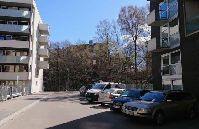 StayPlus Apt in Trendy Area Balcony - Foto 26